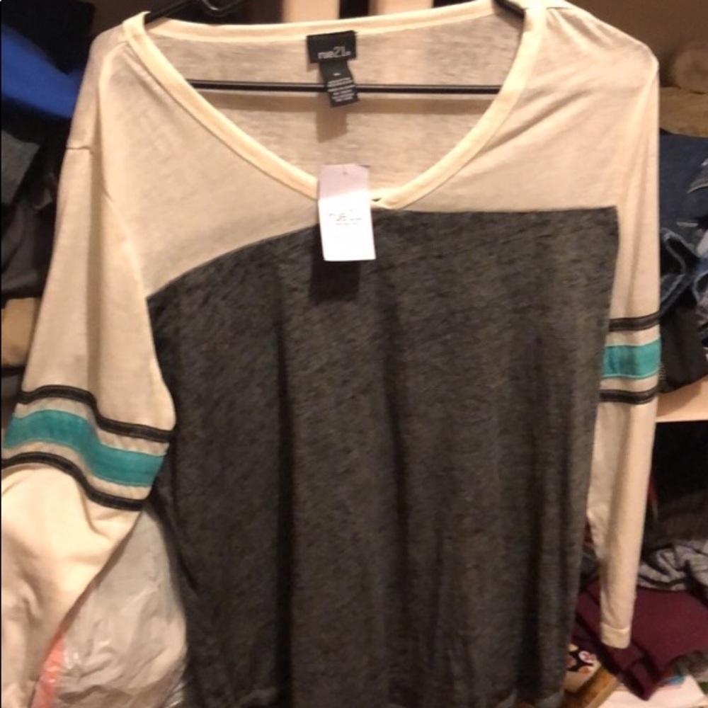 3/4 sleeve shirt